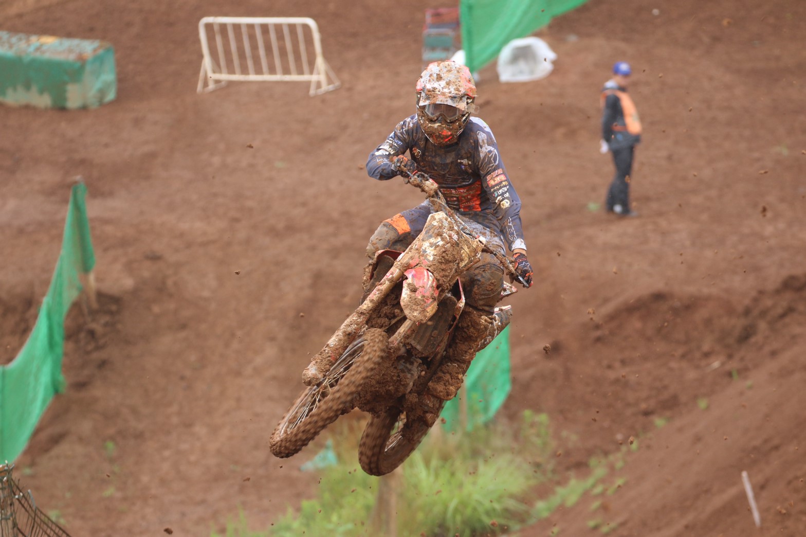 Bells Racing Socalmxtf 19全日本モトクロス選手権ia 2クラス第4戦 予選レースレポート ベルズレーシング 公式サイト 小島 庸平率いる鈴鹿市に拠点を置くモトクロスチーム